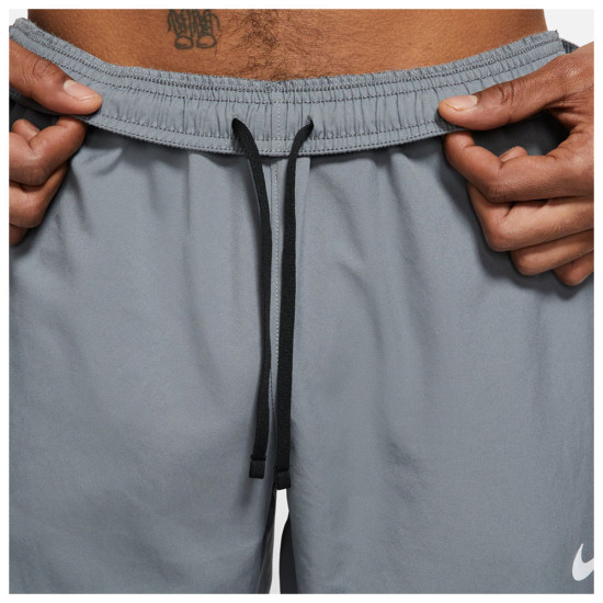Nike Ανδρικό παντελόνι Dri-Fit Challenger Nike Ανδρικό παντελόνι Dri-Fit Challenger